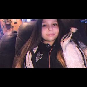 Meet your Posher, Jenyfer